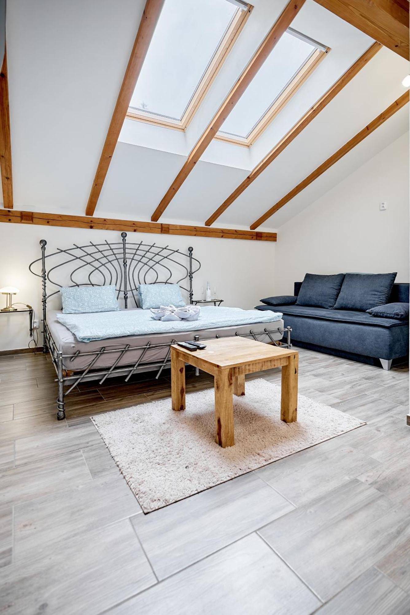 Apartmány Svatošské skály Loket Exterior foto